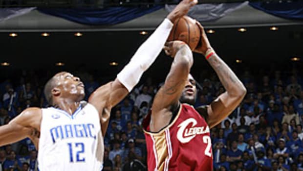 dwight-lebron.jpg